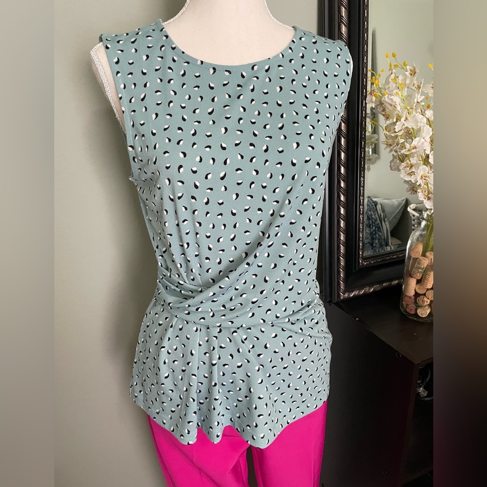 Gathered waist top